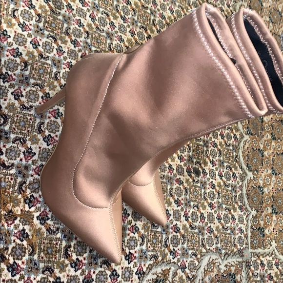 Top shop cream/light pink sock booties - Picture 1 of 3